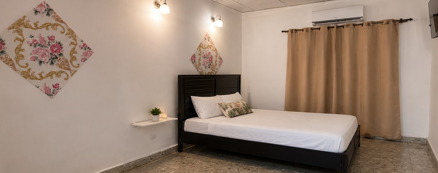 Habitación con cama doble